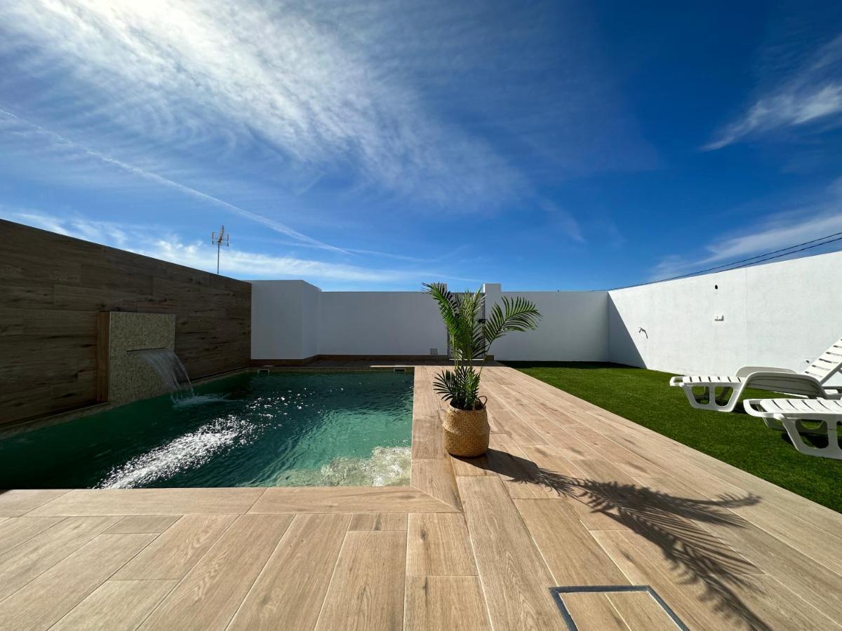 Sumatra Chalet Chiclana de la Frontera Eksteriør bilde