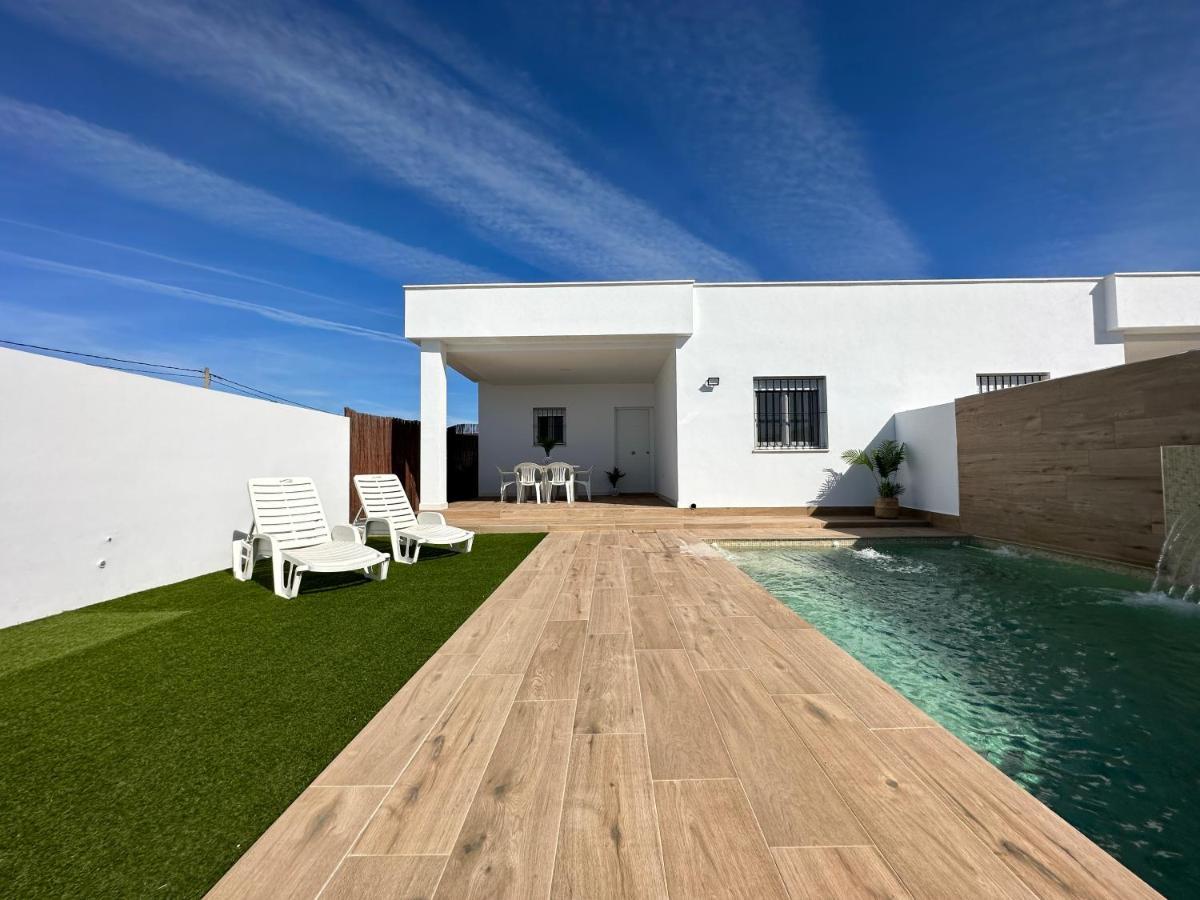 Sumatra Chalet Chiclana de la Frontera Eksteriør bilde
