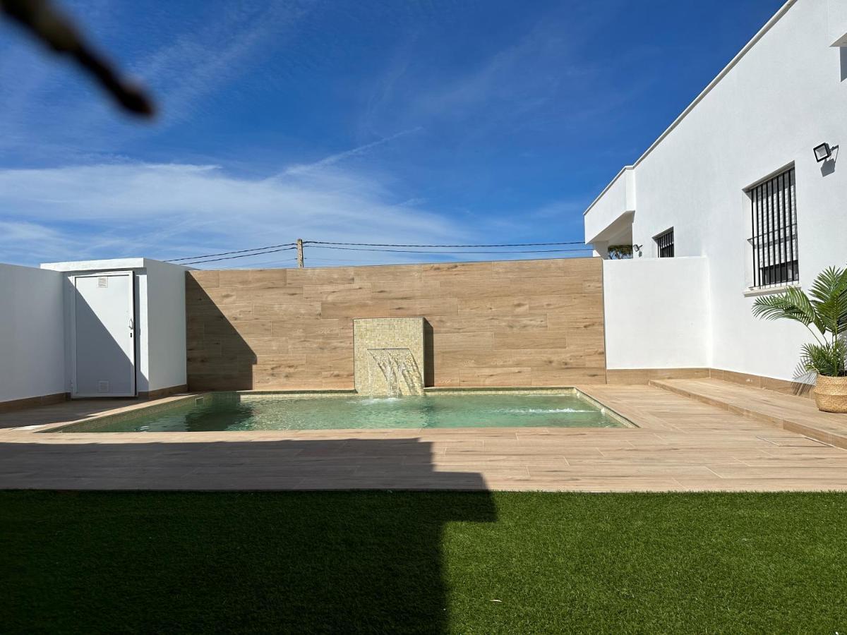 Sumatra Chalet Chiclana de la Frontera Eksteriør bilde