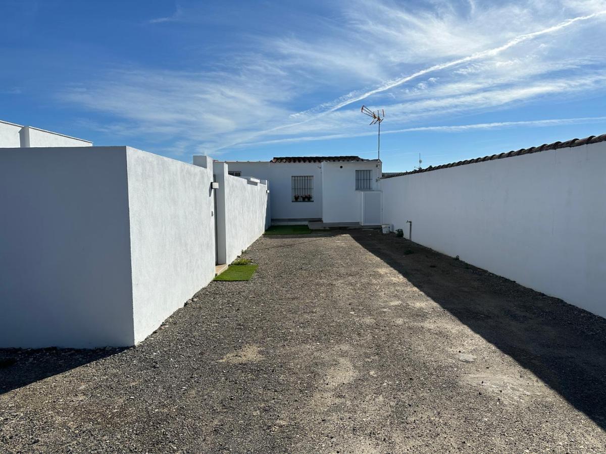 Sumatra Chalet Chiclana de la Frontera Eksteriør bilde