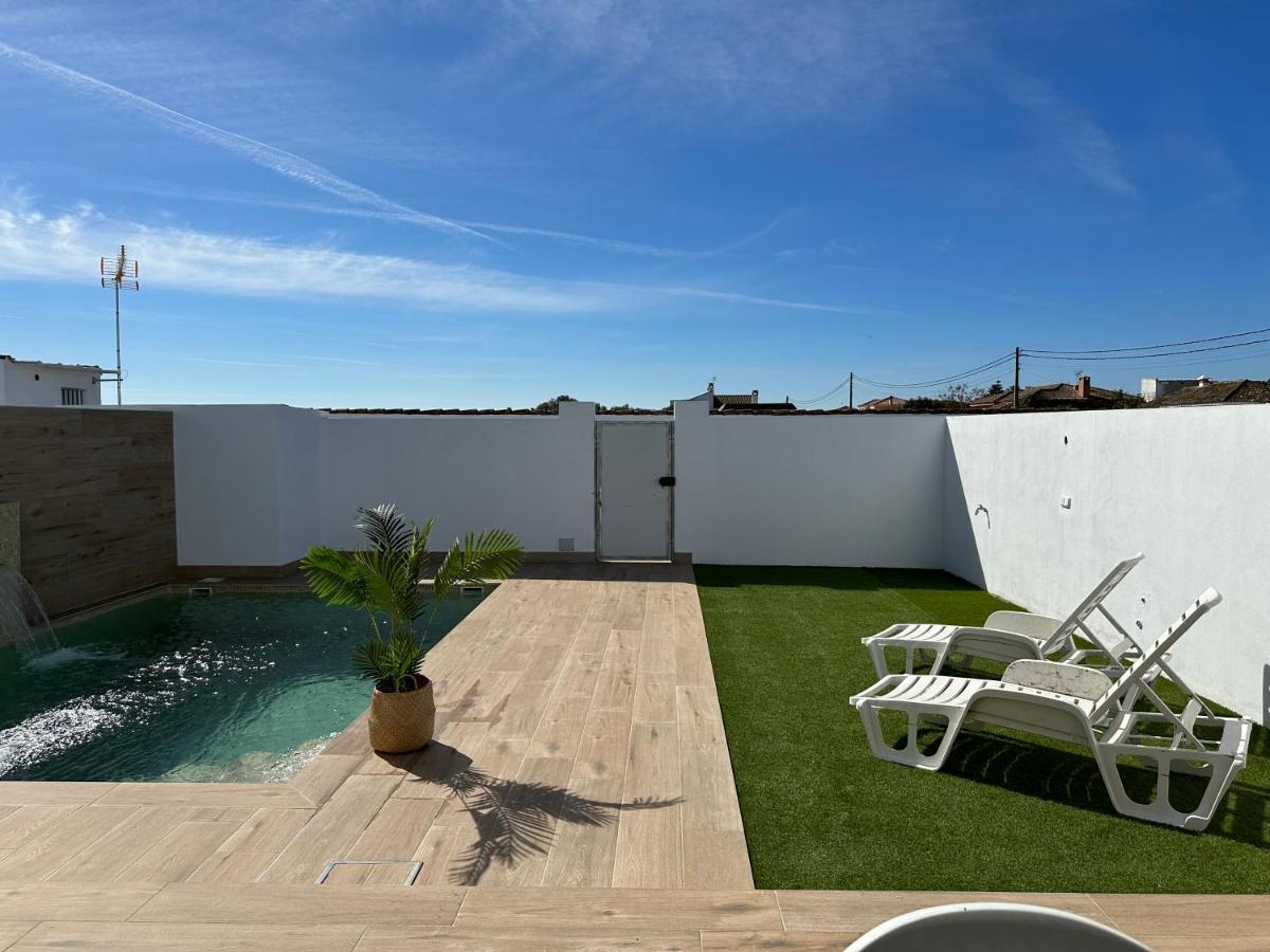 Sumatra Chalet Chiclana de la Frontera Eksteriør bilde